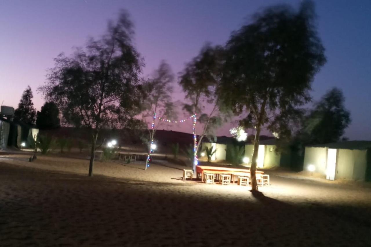 فندق Camel Trek Bivouac مرزوكة المظهر الخارجي الصورة
